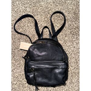 MADEWELL The Lorimer Mini Backpack BLACK Leather
